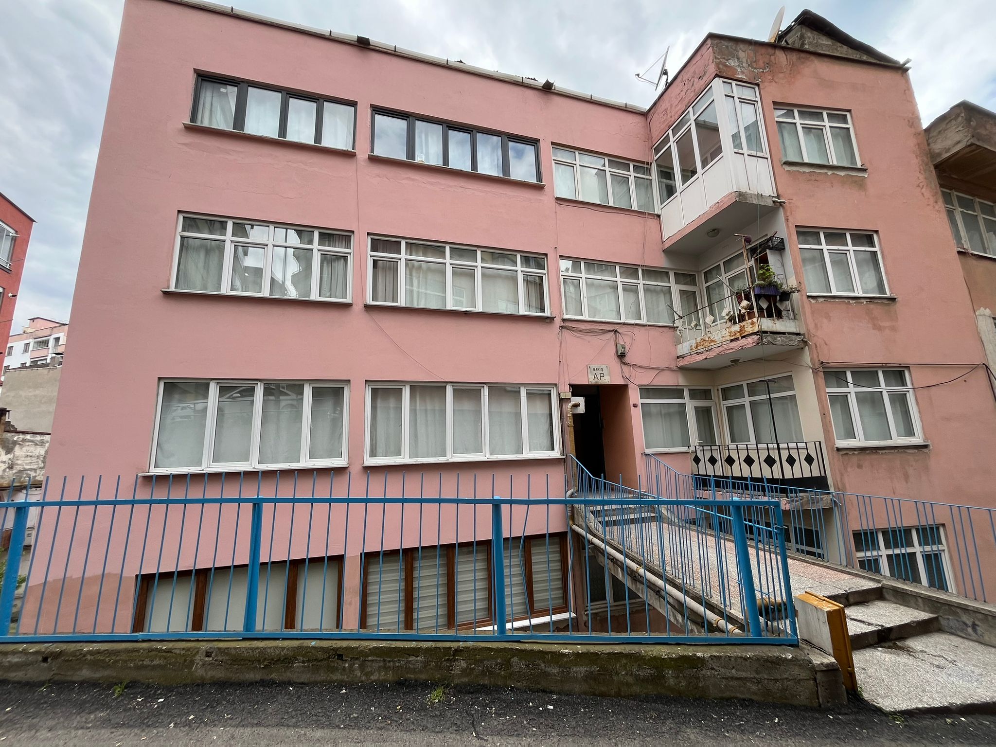 MABEL'DEN YENİCUMA DA 2+1 SATILIK DAİRE